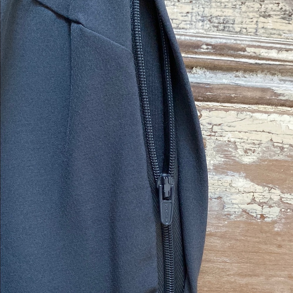 Adidas Athletic Gray and Black Basketball Shorts - Picture 6 of 9